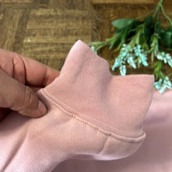 BRUNETTE THE LABEL MAMA Crewneck Sweatshirt - Picture 4 of 7